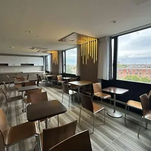 Days By Wyndham Brooklyn Eastern Parkway New York
